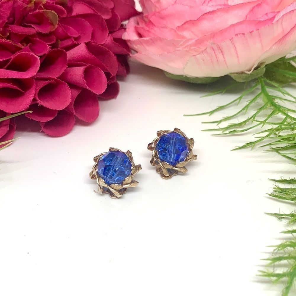 VINTAGE⚜️AUSTRIAN Crystal Blue Clip Earrings - Picture 3 of 8
